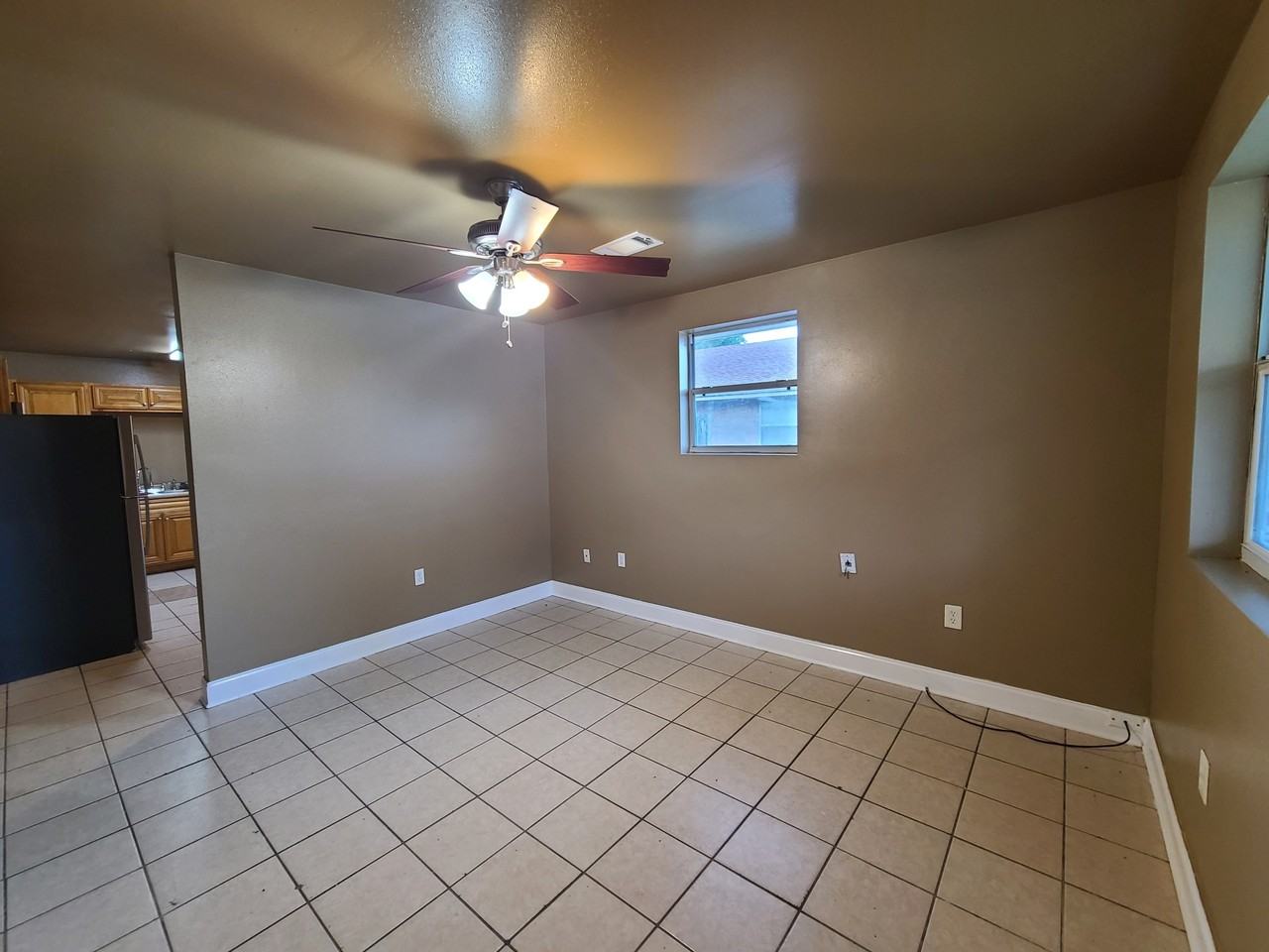 3218 Pakenham Dr #3218 - Photo 3 of 8