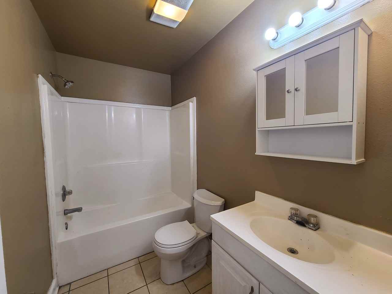 3218 Pakenham Dr #3218 - Photo 5 of 8