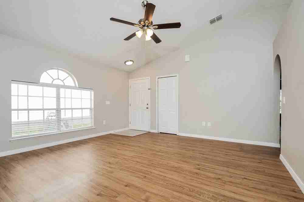 30250 Rattana Ct - Photo 4 of 16