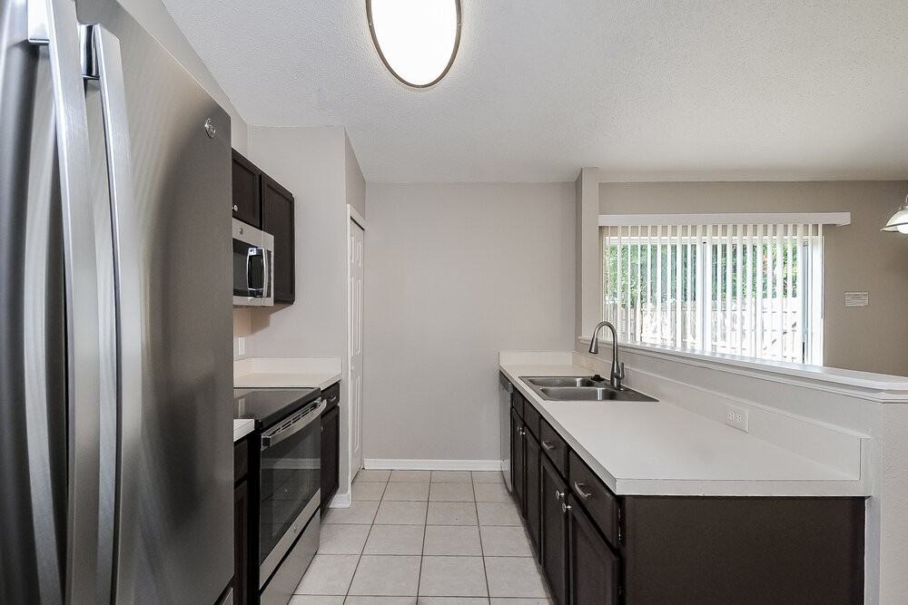 30250 Rattana Ct - Photo 7 of 16