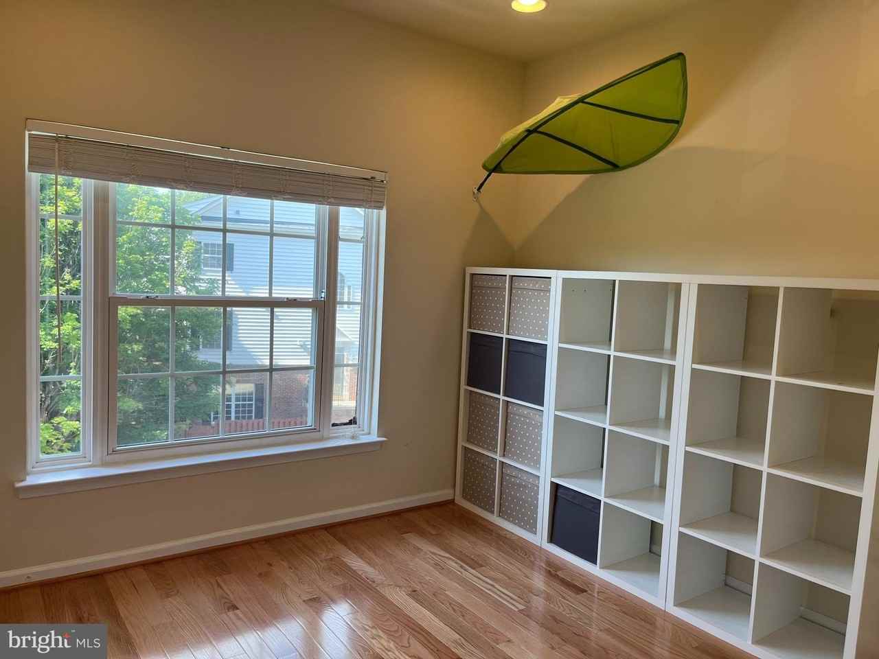 12579 Royal Wolf Pl - Photo 5 of 17