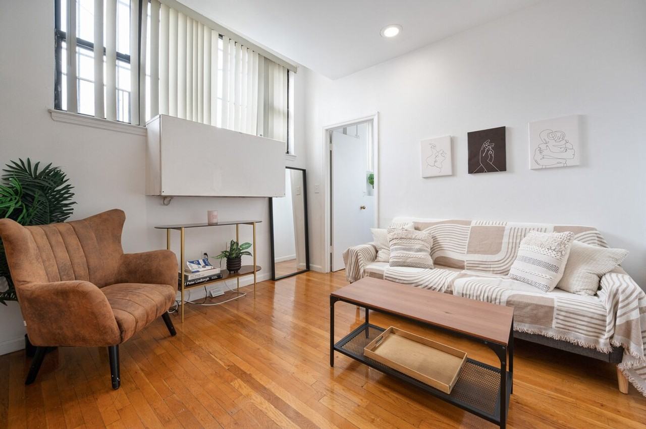 458 W 52nd St #1323993P - Photo 2 of 17