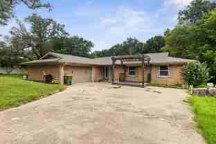 701 Topeka Dr #1 - Photo 1 of 1