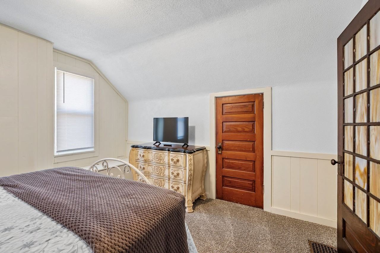 601 Rumely St #1328972P - Photo 2 of 34