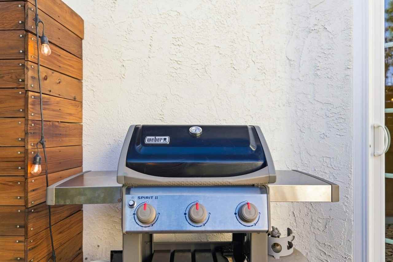 3407 N Mountain View Dr #1382146P - Photo 7 of 26