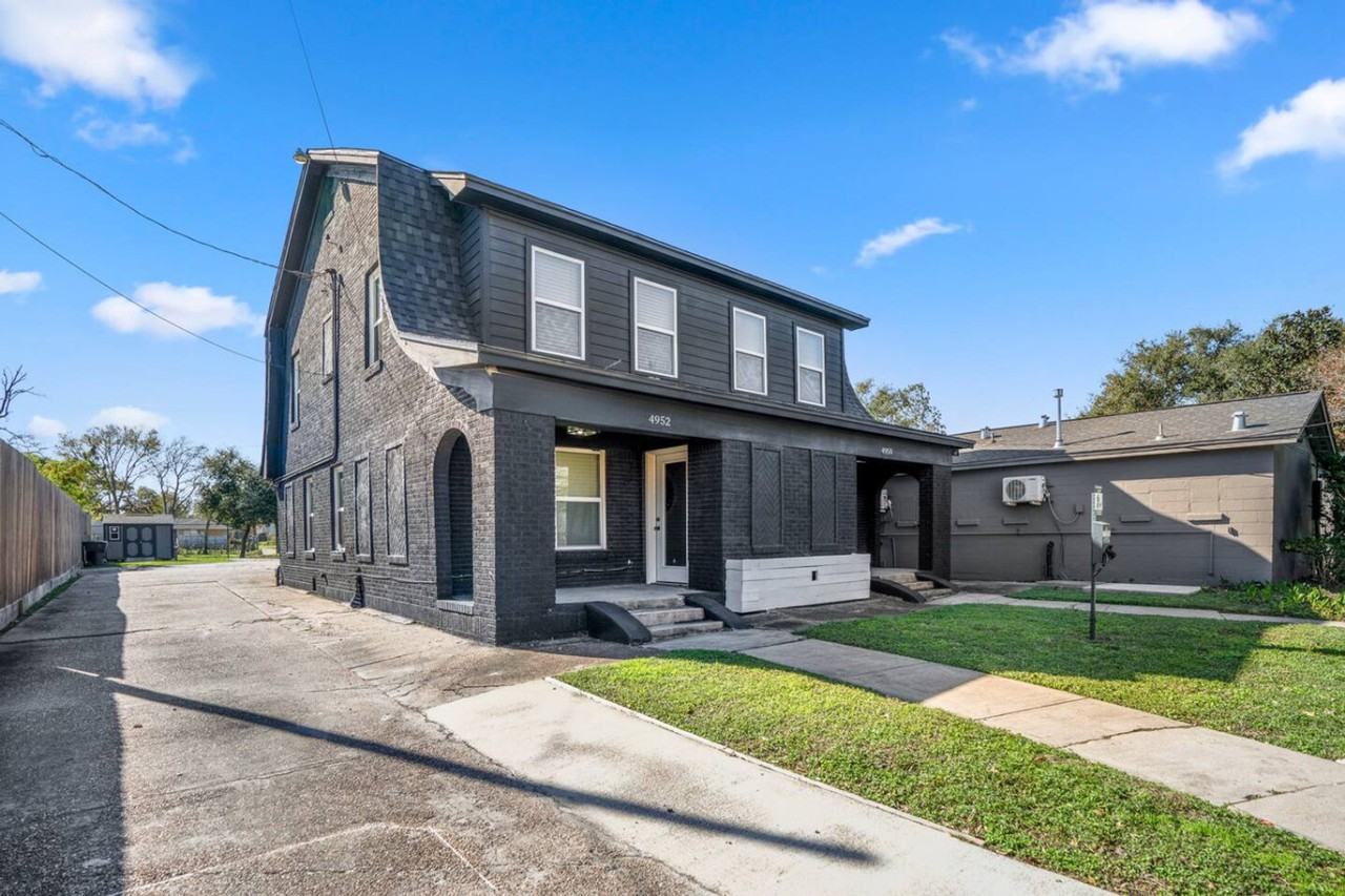 4952 Polk Street - Photo 4 of 36
