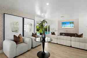 featured image of 1144 Ne 113th St