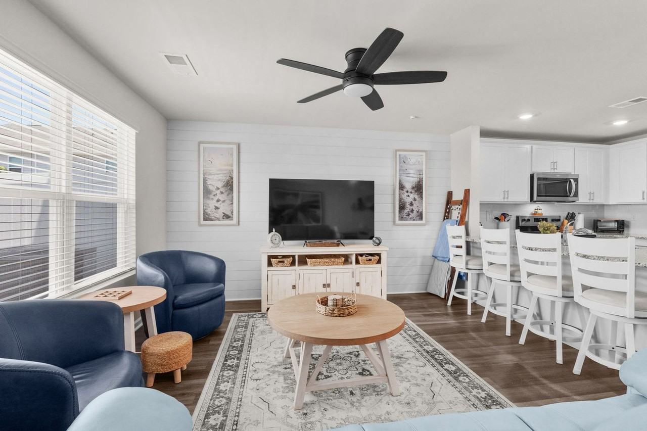 332 Bayou Loop #1541777P - Photo 4 of 27