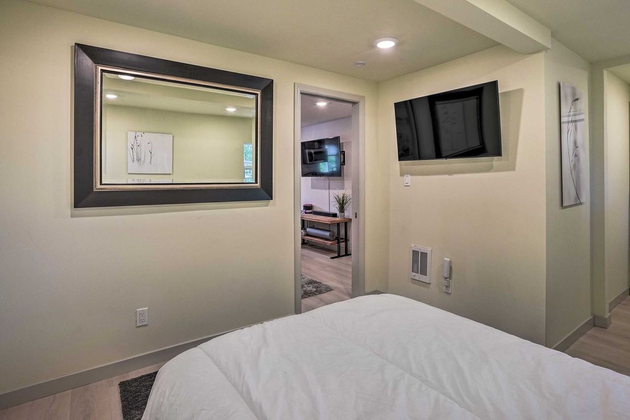 2715 Macarthur Blvd #1545944P - Photo 7 of 22