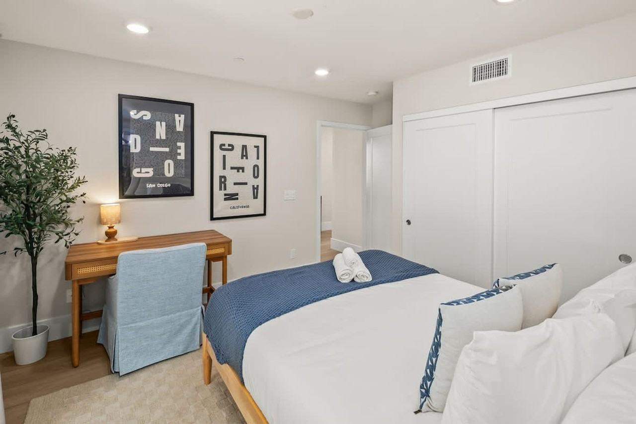 250 Chinquapin Ave #1553430P - Photo 4 of 22