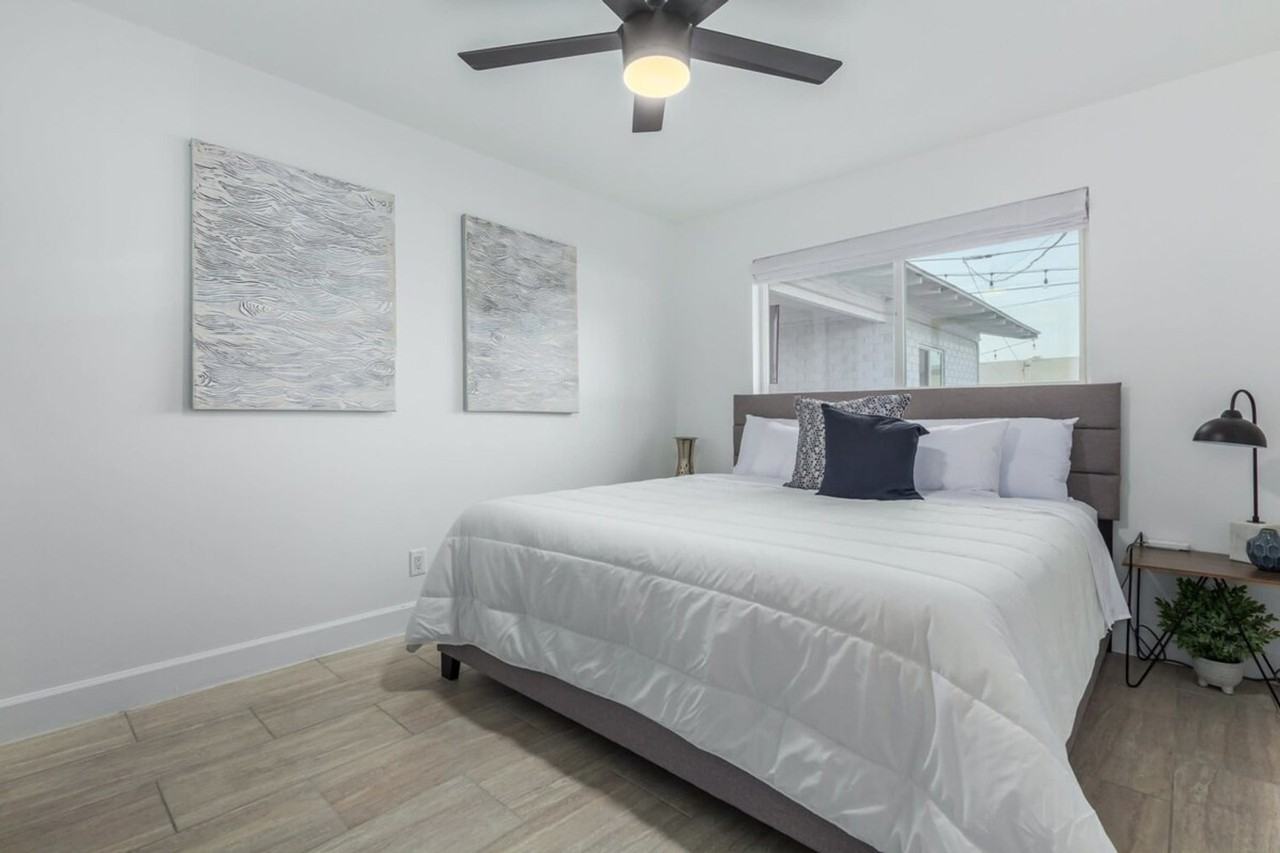 7302 E Coronado Rd #1558678P - Photo 2 of 43