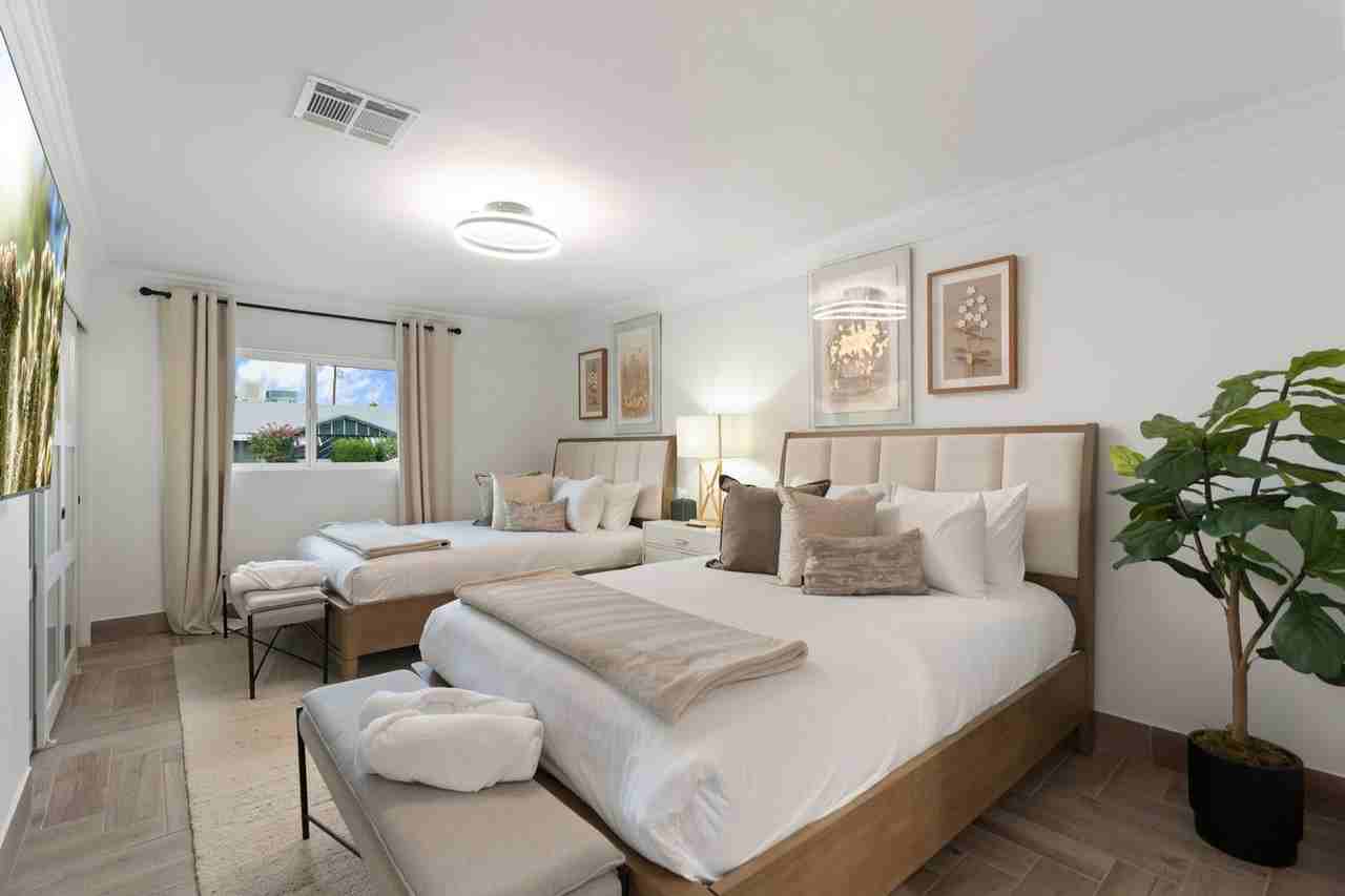 8233 E Hubbell St #1558602P - Photo 7 of 40
