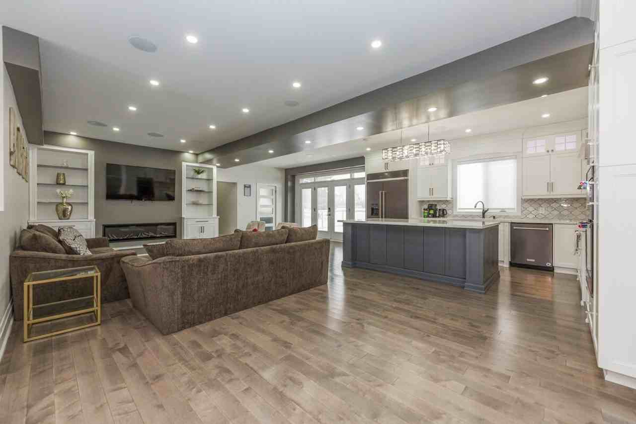 4 Giles Rd #1504542P - Photo 6 of 47