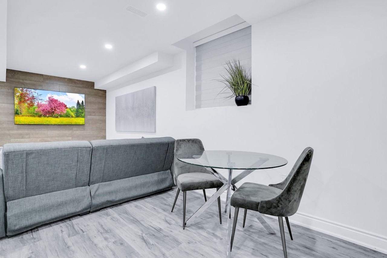 18 Dotchson Ave #1504518P - Photo 5 of 50