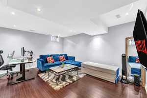 featured image of 362 Baverstock Cres