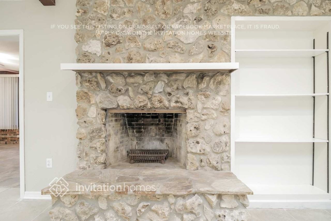34139 Radio Rd - Photo 7 of 21