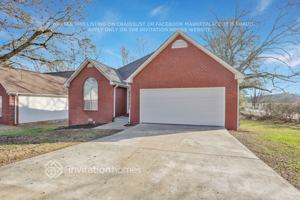 featured image of 300 Jasmine Dr