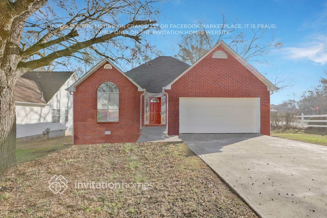 300 Jasmine Dr - Photo 2 of 26