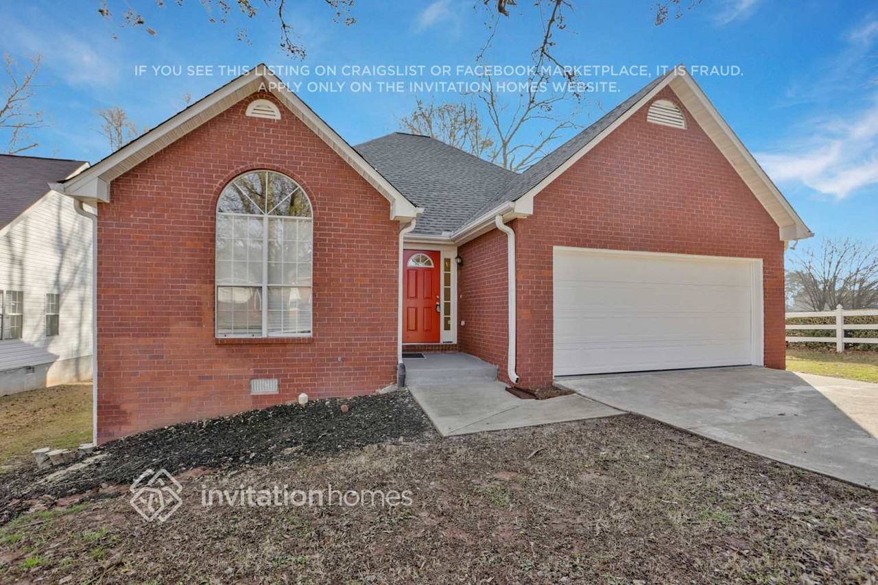 300 Jasmine Dr - Photo 3 of 26