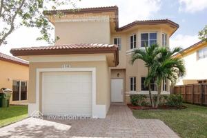 featured image of 2538 Ne 41st Ave