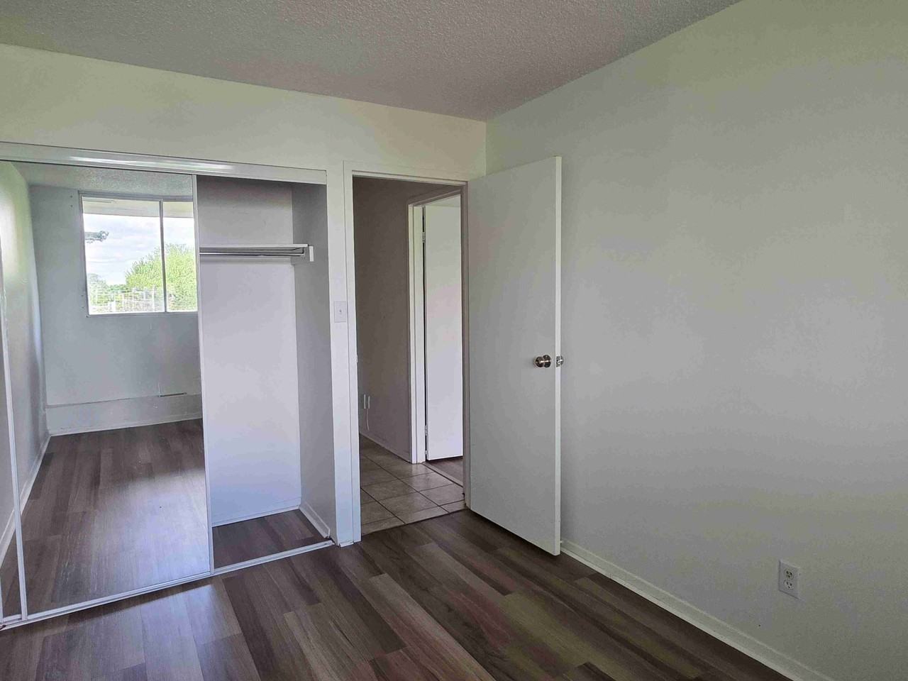 111 Rue Bruce #509 - Photo 3 of 11