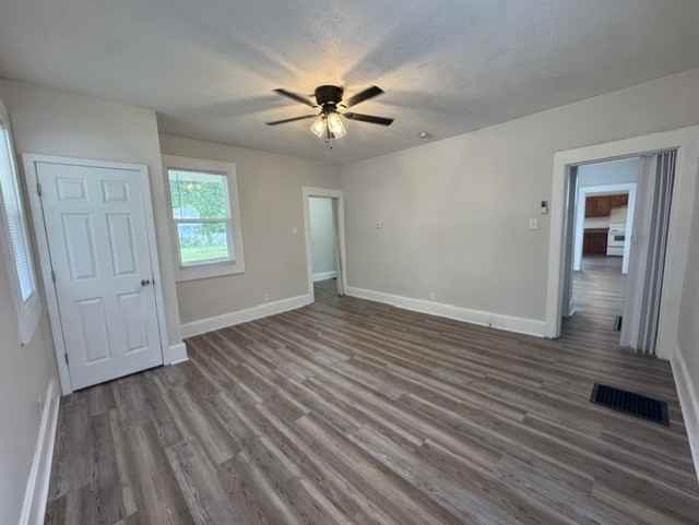 1531 South 8th Street - Photo 6 of 26