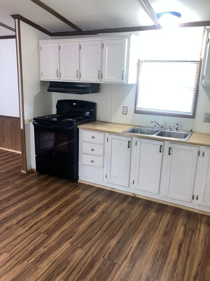 404 Sassafras Court - Photo 4 of 14
