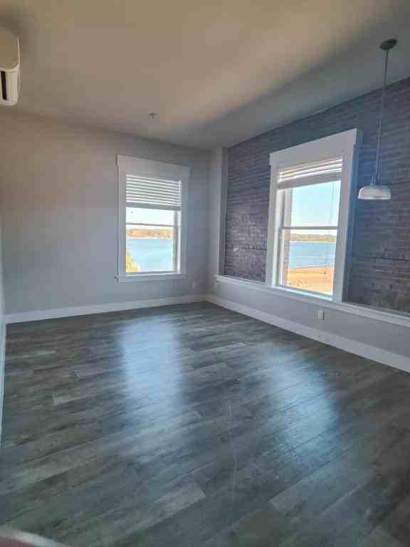 31 Cowlitz St - Photo 7 of 11