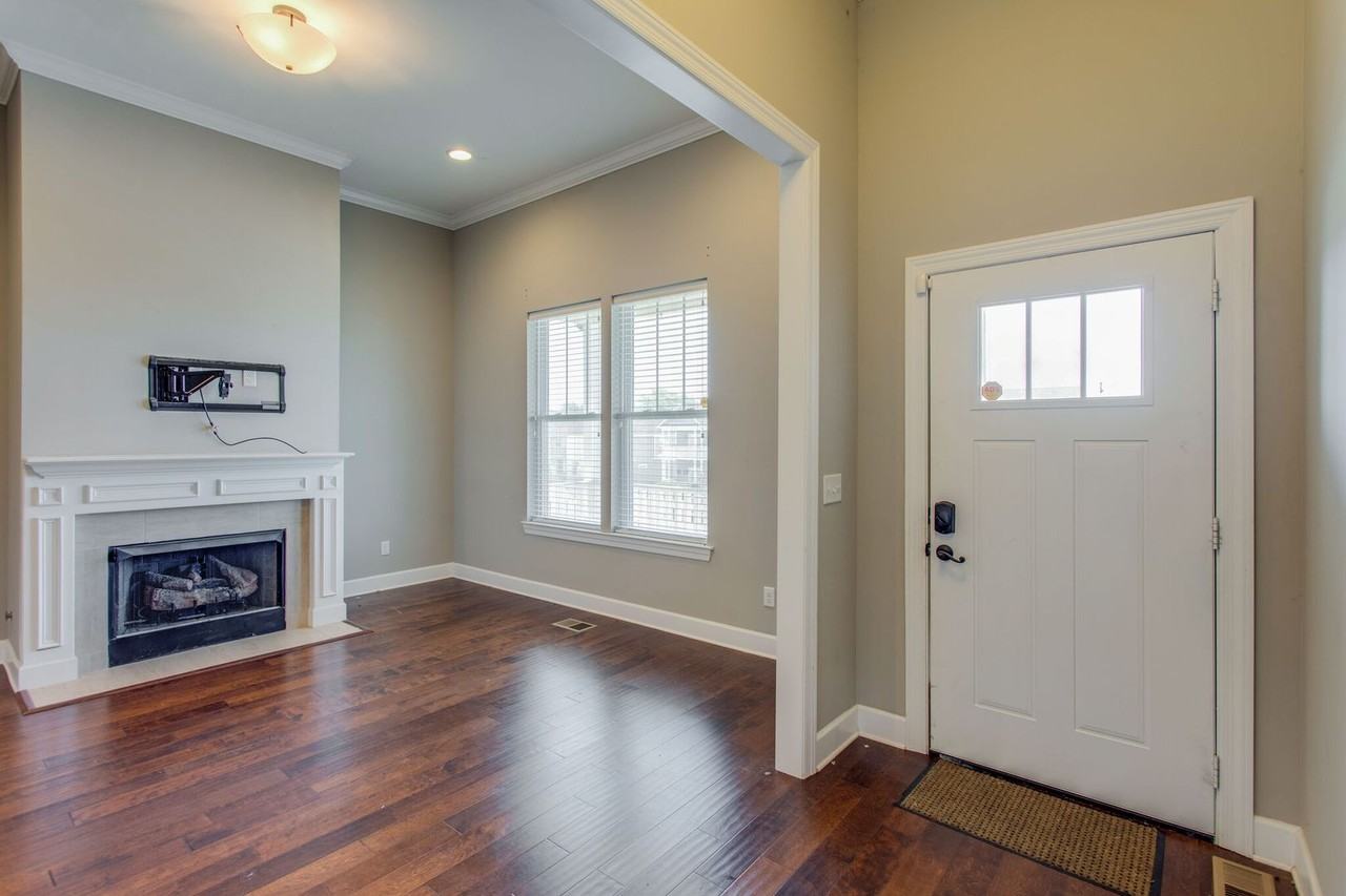 4516 Michigan Ave - Photo 7 of 28