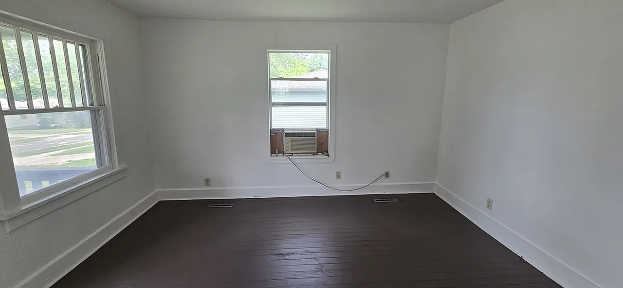 2062 N Albertha Ave - Photo 2 of 10