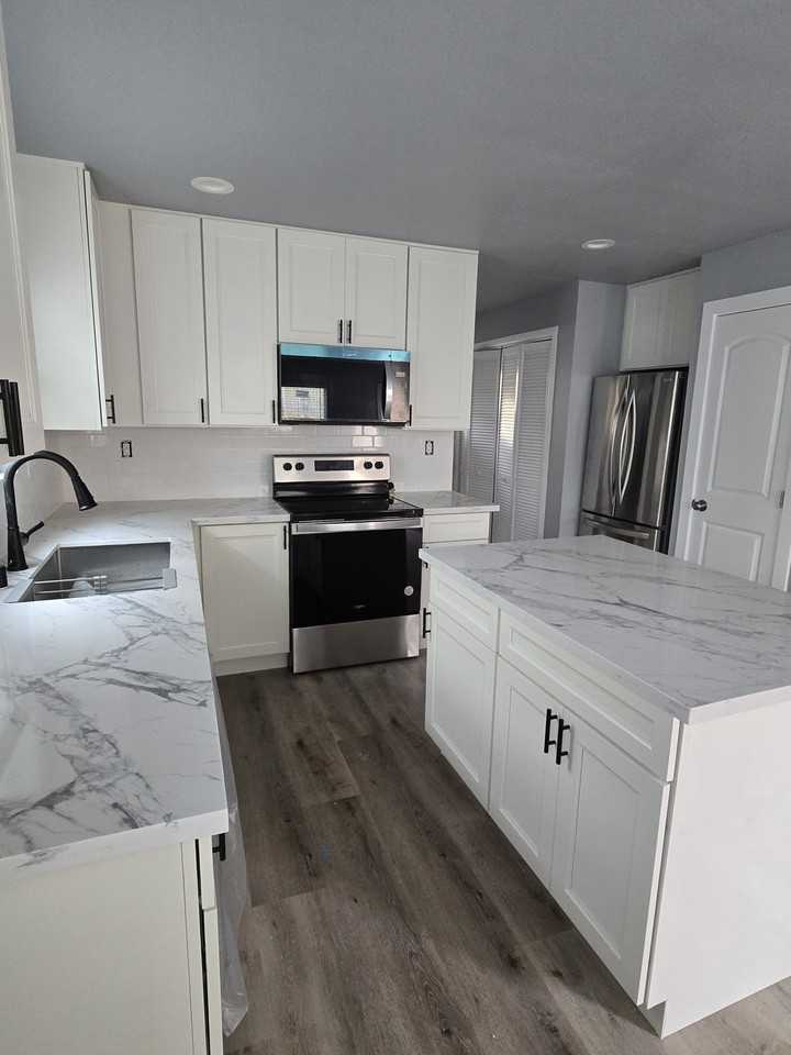 7824 Brighton Avenue - Photo 5 of 17