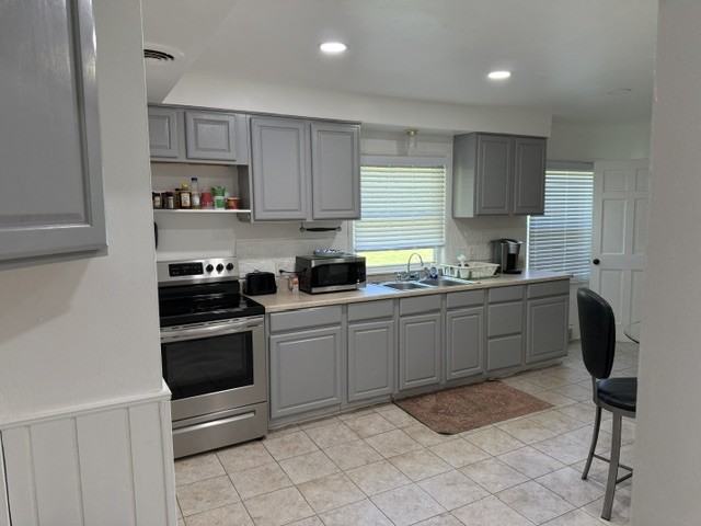2923 E Square Lake Rd - Photo 5 of 14