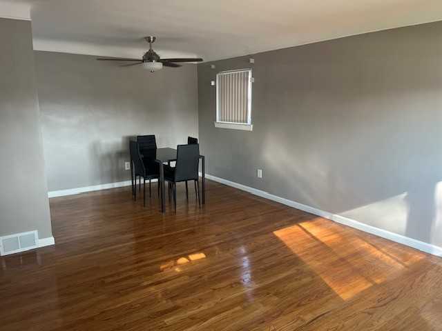 25375 Collingwood St #MAIN - Photo 3 of 14