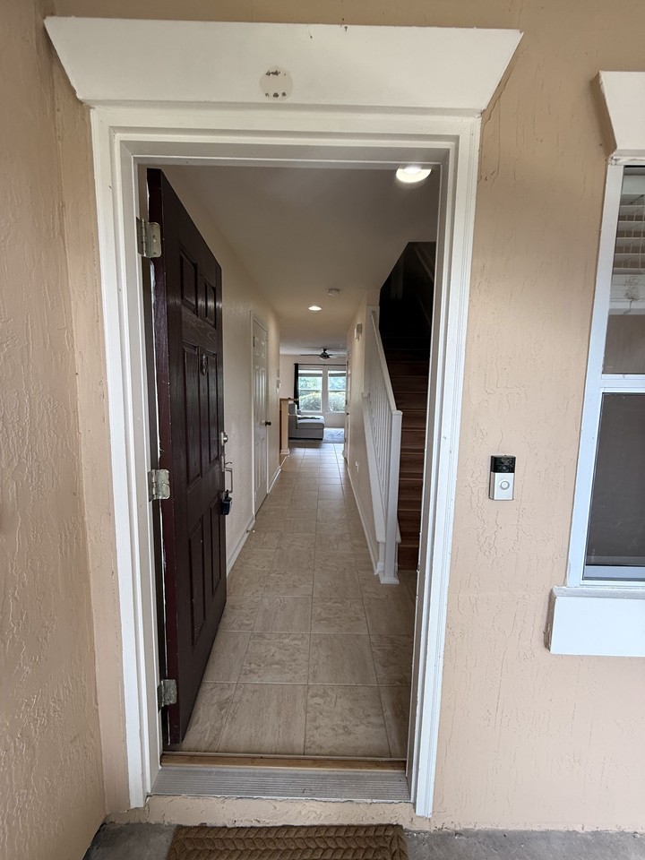 5922 Brice Ct - Photo 3 of 29