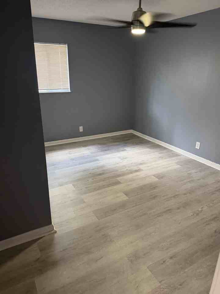 2804 W 30th Ave - Photo 5 of 10