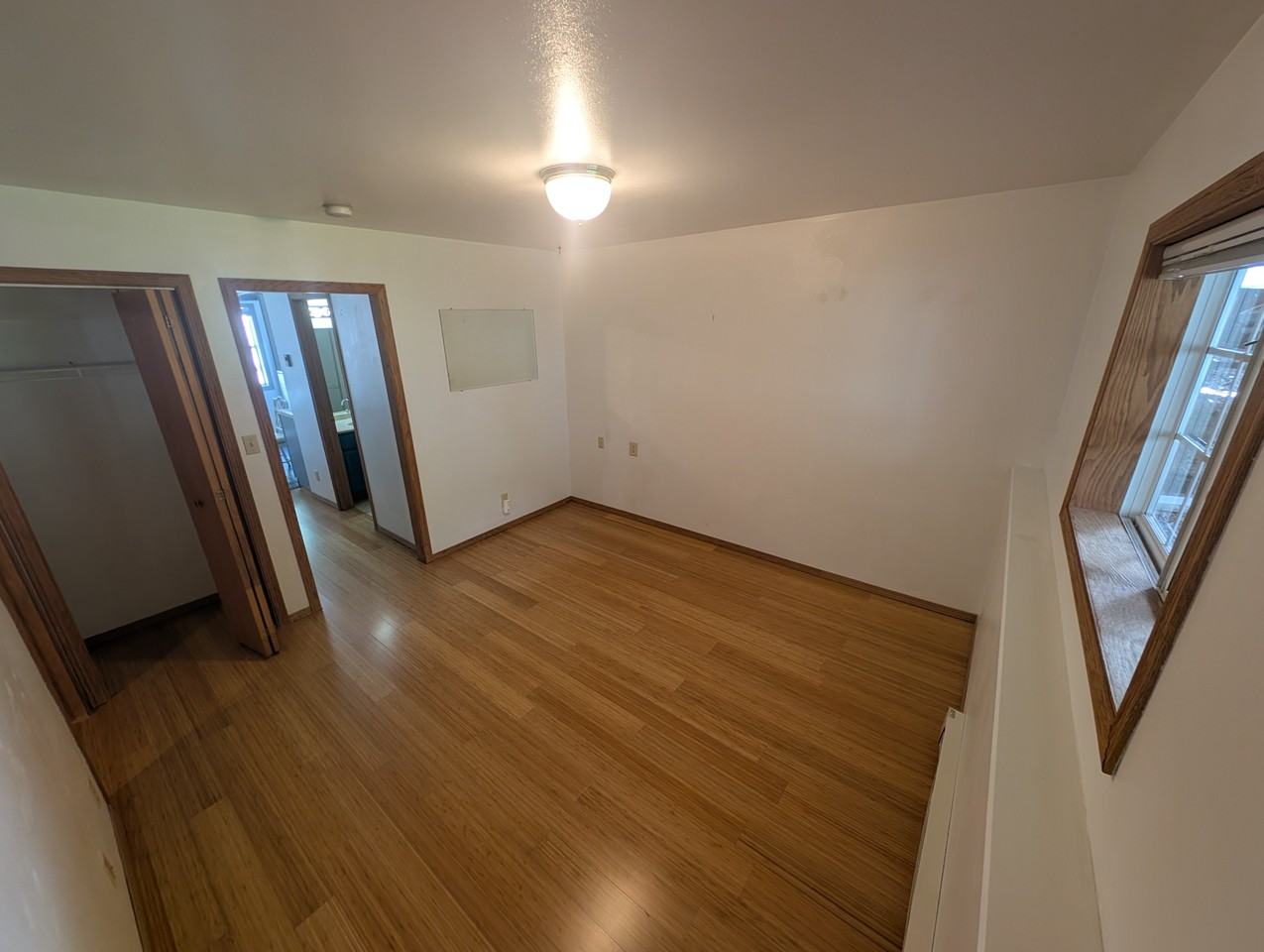 106 Spruce Ct #D1 - Photo 2 of 13
