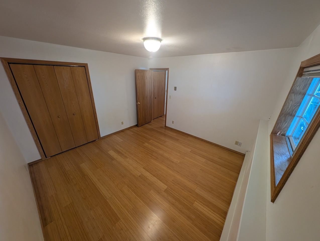 106 Spruce Ct #D1 - Photo 3 of 13