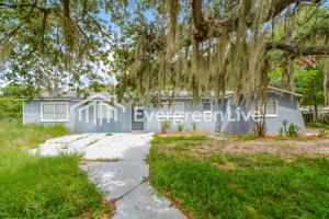 featured image of 125 Pine Island Dr