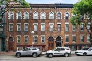 34 Cunard St - Photo 1 of 1