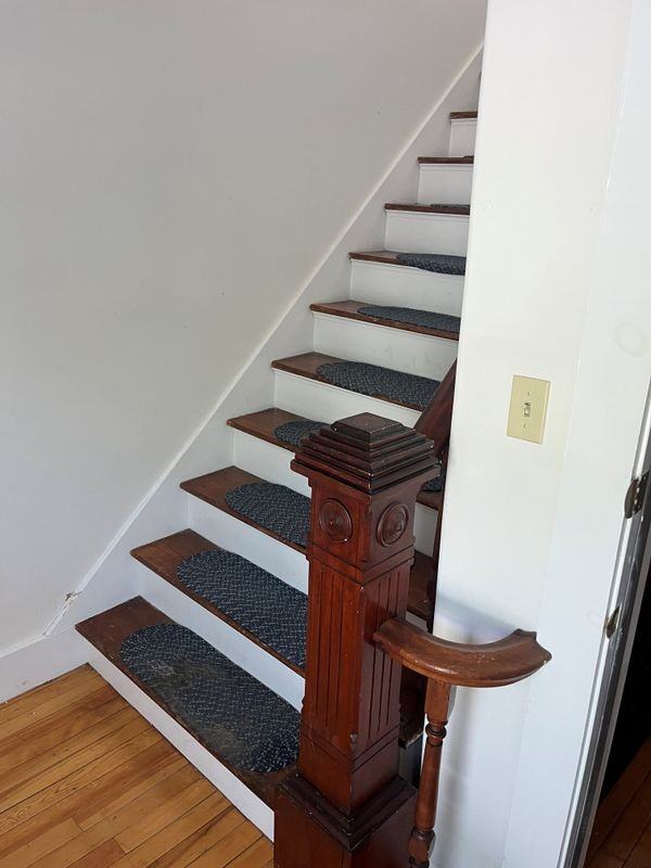 281 Main St - Photo 2 of 9