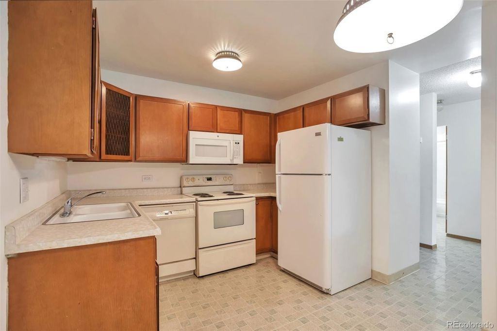 9340 E Center Ave ##8a - Photo 7 of 7
