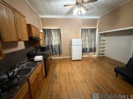 featured image of 659 W Main St ##6
