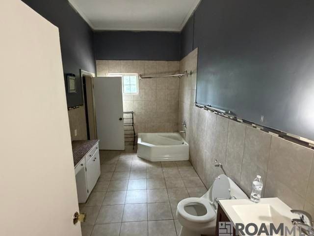 659 W Main St ##6 - Photo 4 of 4