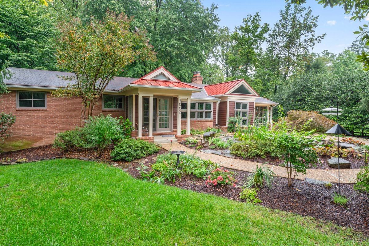 5002 Wenruth Pl - Photo 2 of 50