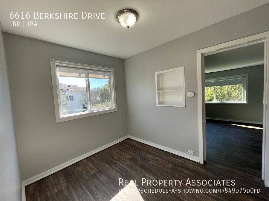 6616 Berkshire Dr - Photo 7 of 14