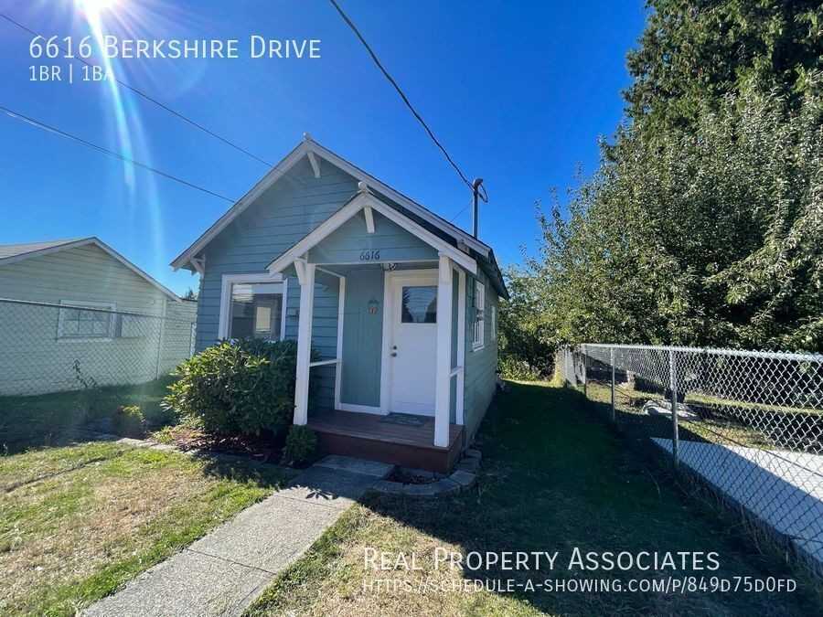 6616 Berkshire Dr - Photo 2 of 15