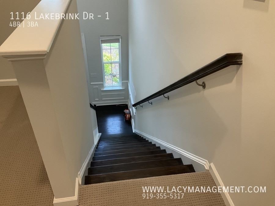 1116 Lakebrink Dr #1 - Photo 7 of 26