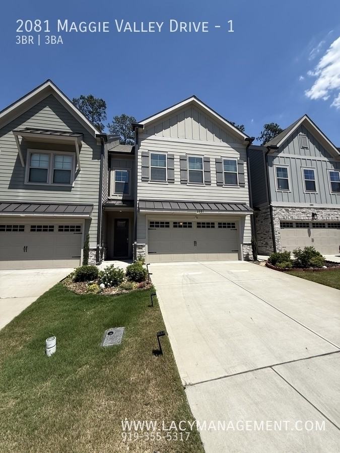2081 Maggie Valley Dr - Photo 2 of 31