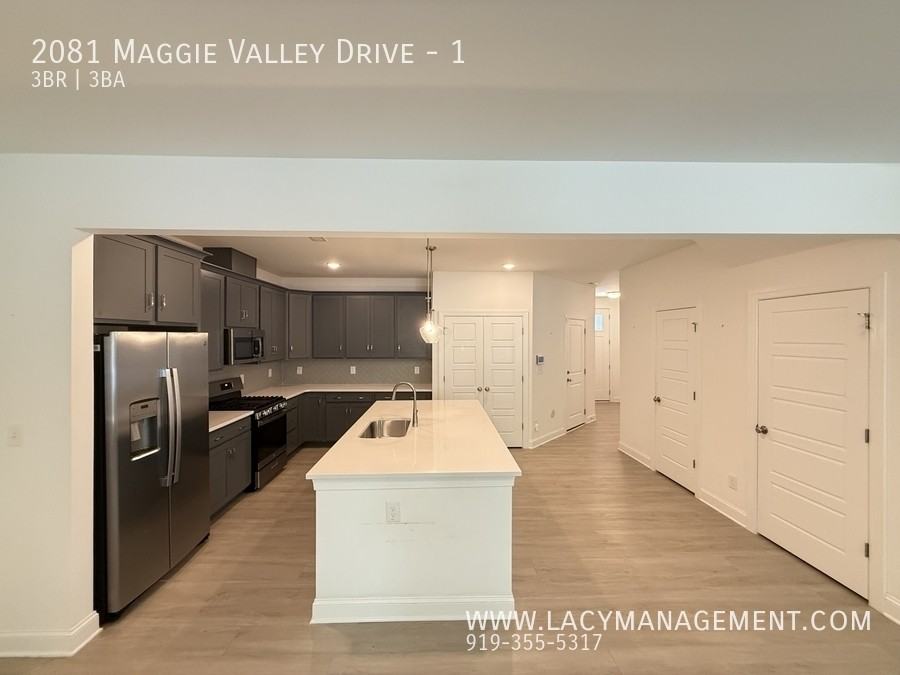 2081 Maggie Valley Dr - Photo 6 of 31
