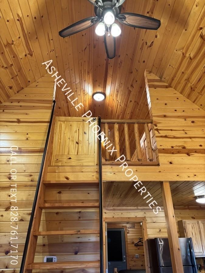 125 Macedonia Rd - Photo 4 of 18
